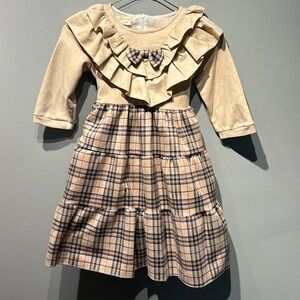 Princess Party Beige Plaid‎ ruffle dress girls 5T. NWOT